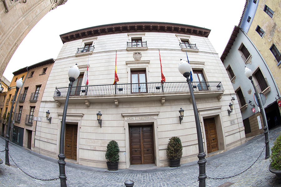 Ayuntamiento de Tudela en Plaza Vieja (Foto: B. Aldanondo)