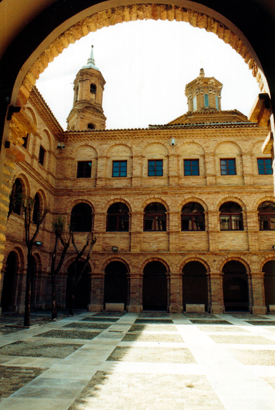 Vista general del Patio de Castel Ruiz (Foto: B. Aldanondo)